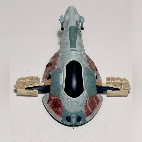 Hallmark Keepsake 2011 Star Wars Slave 1: Empire Strikes Back ornament NO BOX - Picture 1 of 4